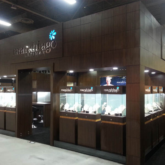 Glass display showcase for Marahlago shop in shop