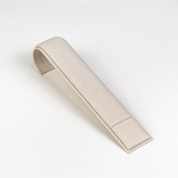 BH061 Bracelet Display Ramp Holder