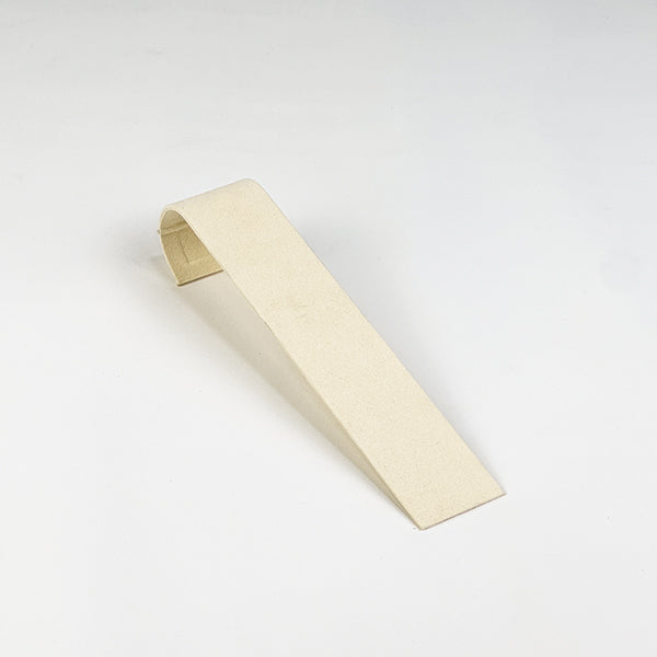 BH066 Bracelet Display Ramp Holder