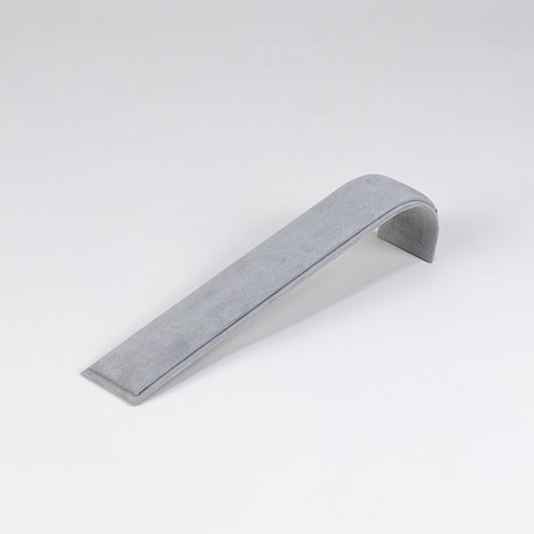 BH072 Bracelet Display Ramp Holder