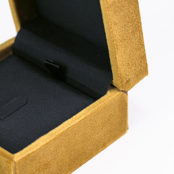 BX062 Velvet Jewellery Display Box for Ring