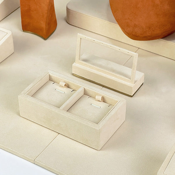 DS317 Customized Jewellery Store Display Stand Set