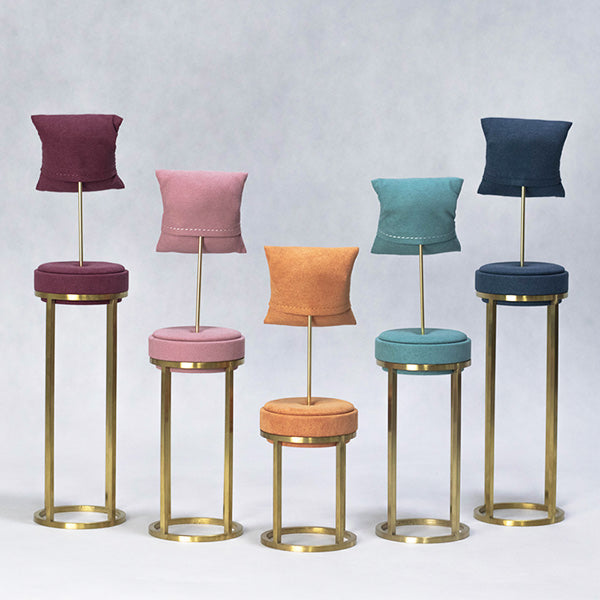 BH013 Bracelet Display Pillows Multicolor with Metal Base