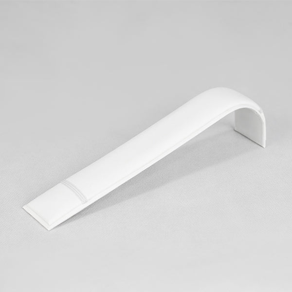 BH024 Jewellery Shop Bracelet Display Curved Ramp Holder