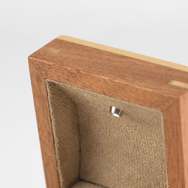 BX002 Jewelry Ring Box w/Led Light, Natural Wood Display Gift Box