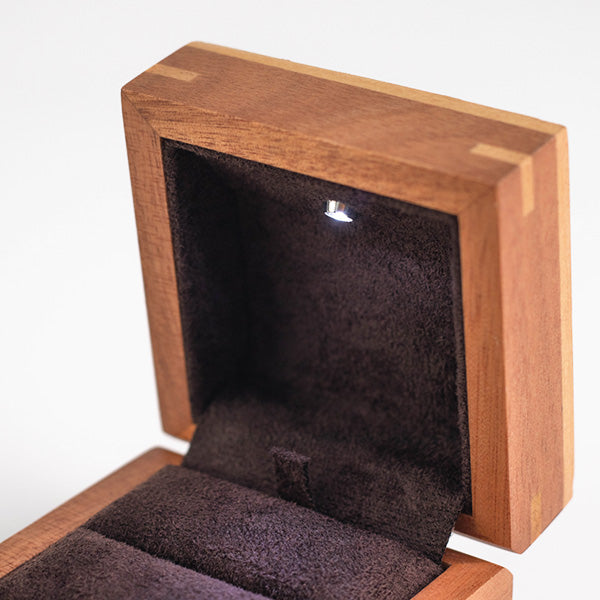 BX001 Wedding Ring Box With LED