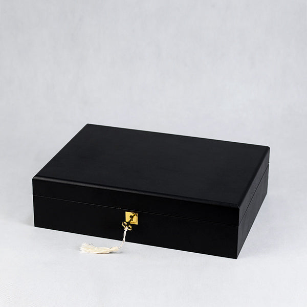 BX020 Luxury Black Watch Display Case with Lock 8 Grids