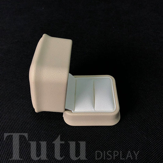 Ring box | Jewelry box | Gift box | Leather ring box