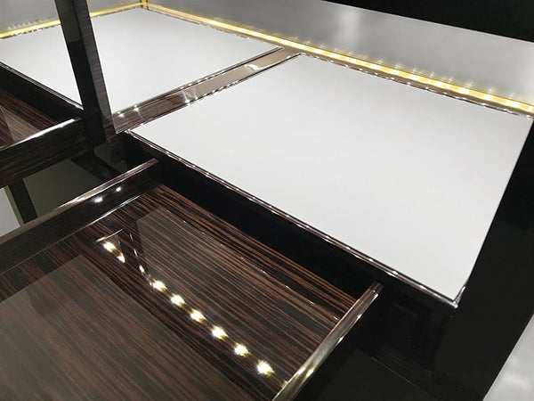 DM50 Metal Counter Showcase With All sides LED Light