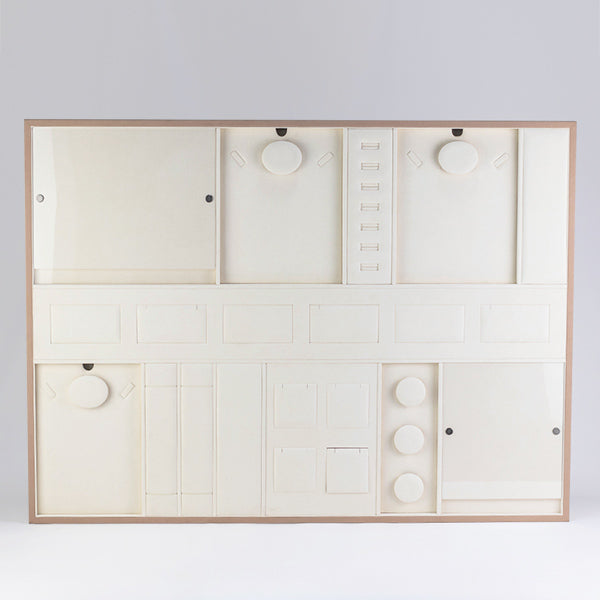 TR0101 Jewellery Window Display Tray Wall Mounted
