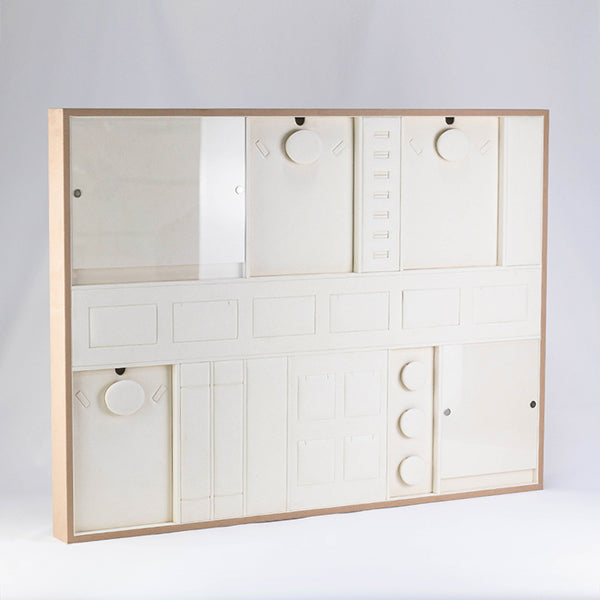 TR0101 Jewellery Window Display Tray Wall Mounted