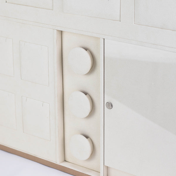 TR0101 Jewellery Window Display Tray Wall Mounted