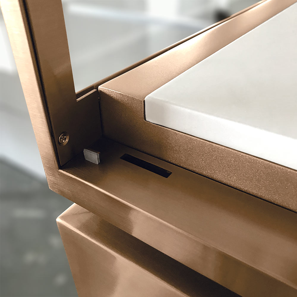 MT31 Jewellery Led Floor Display Case