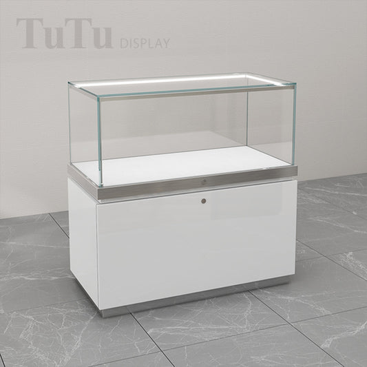 DM07 Jewelry  Cabinets