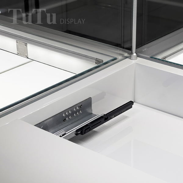 DM315 Jewellery Store Center Island Display Cabinet Kiosk