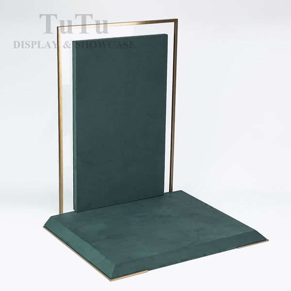 DS409 Jewellery Boutique Window Display Set
