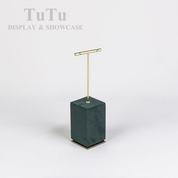 DS409 Jewellery Boutique Window Display Set