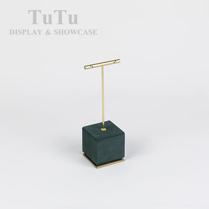 DS409 Jewellery Boutique Window Display Set