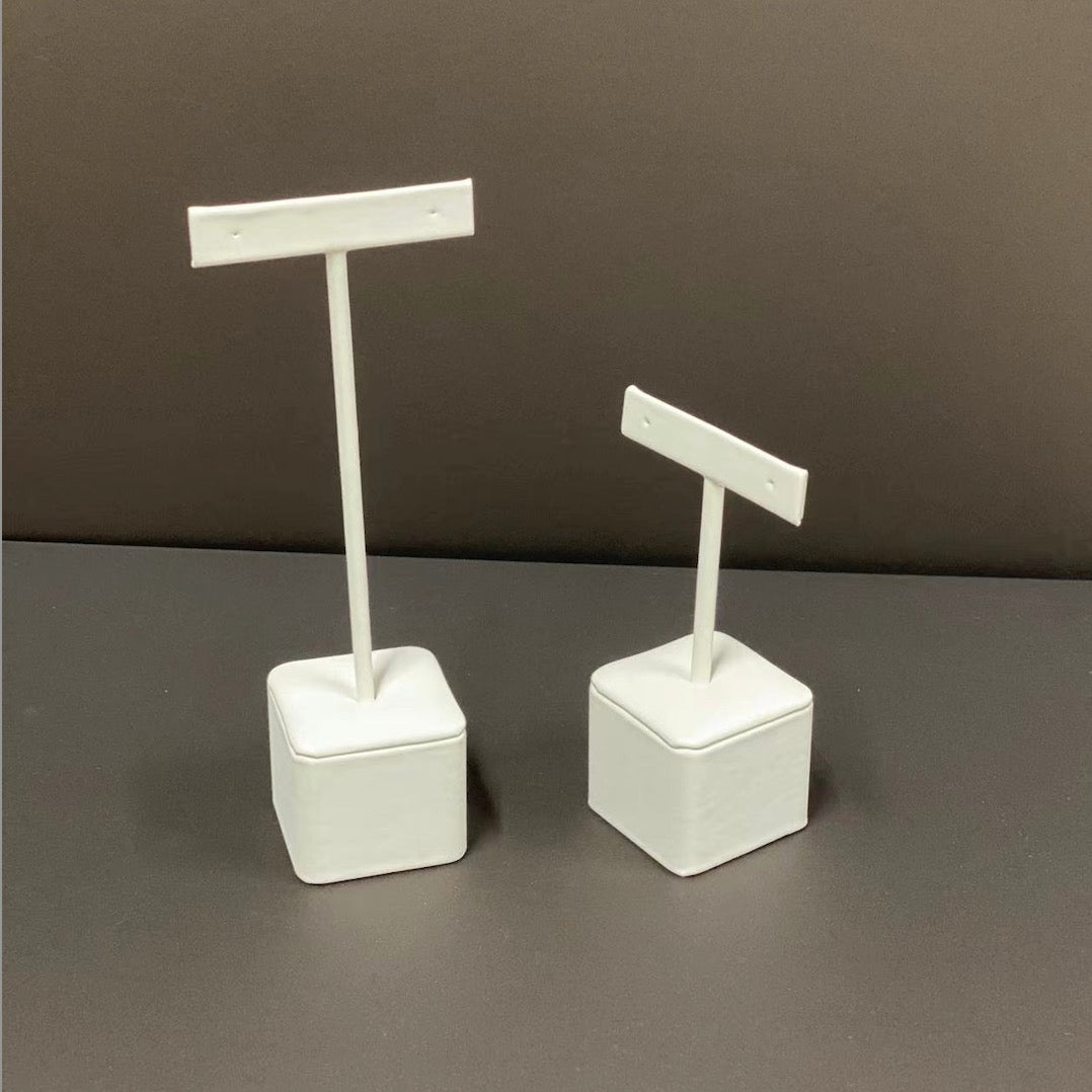 EH005 White Earring Display Stand At Two Sizes
