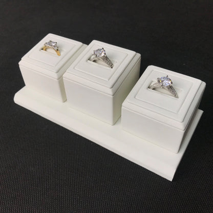 TDS137 3pcs Ring stand display set with baseboard